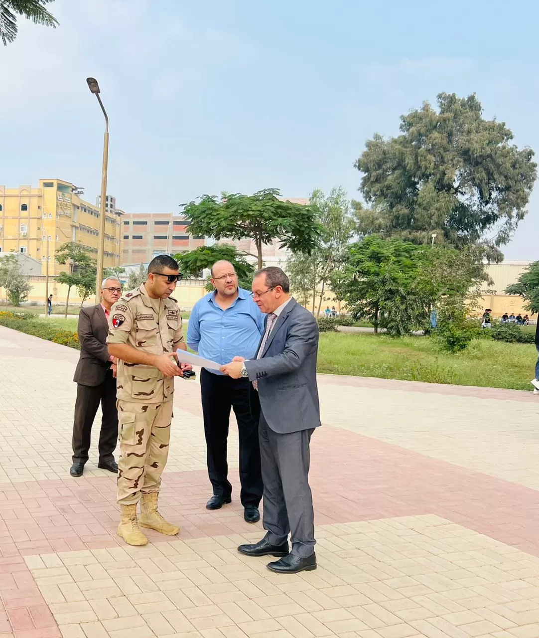 رئيس جامعة الدلتا يبحث تطوير منشآت جديدة بالجامعة 21 - جريدة المساء