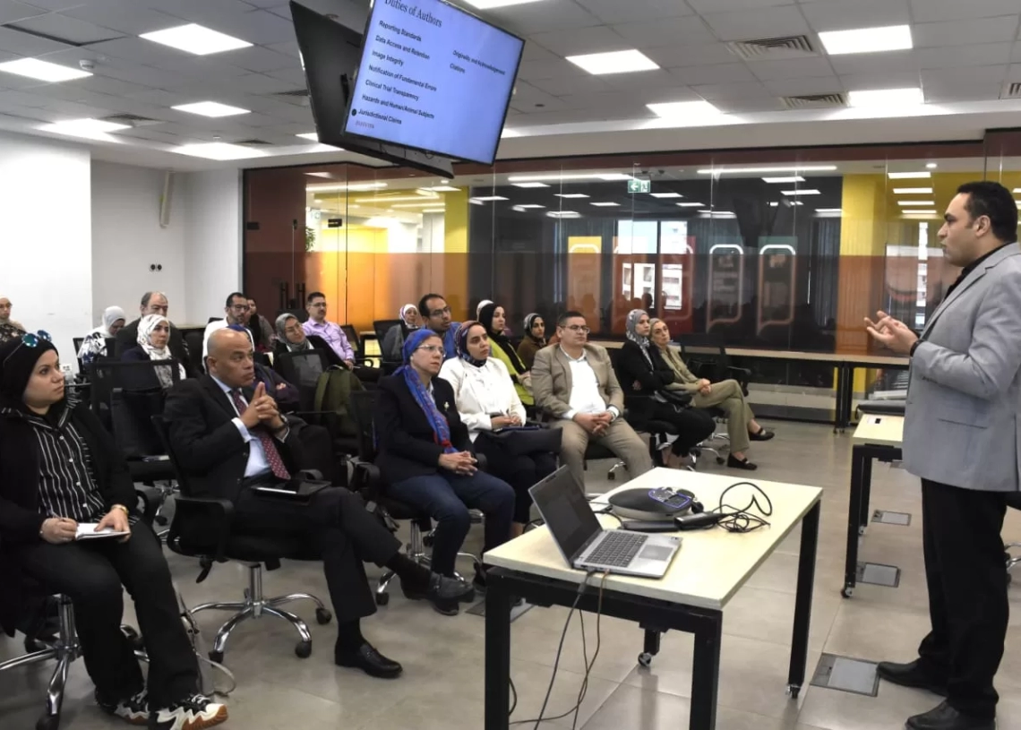 عين شمس تستضيف ورش عمل الناشر الدولي Elsevier 20 - جريدة المساء عين شمس تستضيف ورش عمل الناشر الدولي Elsevier 19 - جريدة المساء