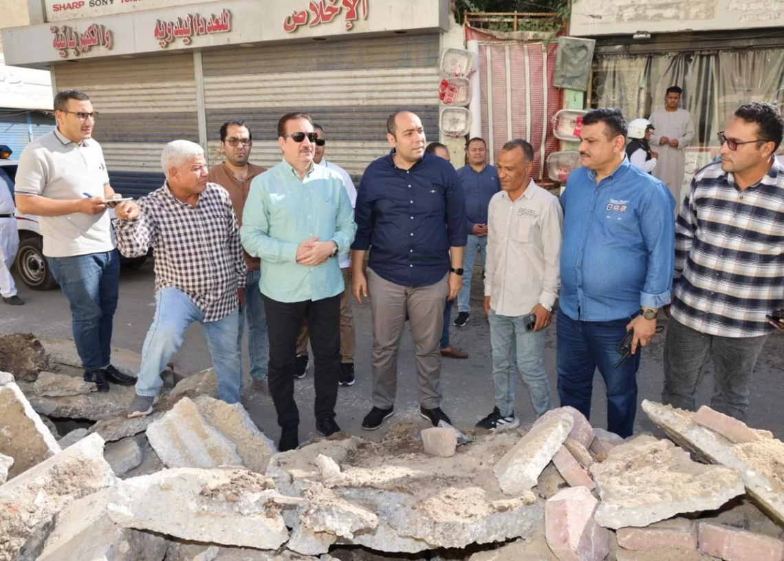 محافظ المنوفية يتفقد أعمال تطوير ورفع كفاءة المنطقة المحيطة بالمسجد العباسي ورصف شارع صلاح الدين 19 - جريدة المساء