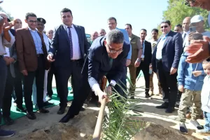 وزير الزراعة ومحافظ الجيزة يفتتحان فعاليات المهرجان الدولي للتمور بالواحات البحرية 49 - جريدة المساء