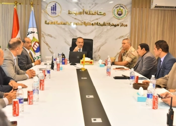 محافظ أسيوط،:فتح اللجان الانتخابية في موعدها في أول أيام انتخابات مجلس النواب 27 - جريدة المساء