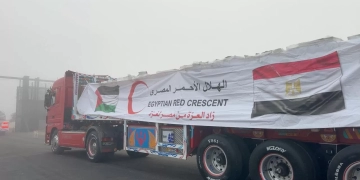 الهلال الأحمر المصري ينفذ أكبر عملية مساعدات إنسانية لغزة خلال 30 عاماً 1 - جريدة المساء
