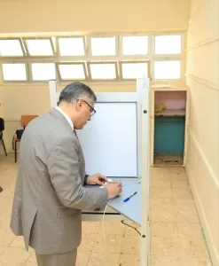 محافظ الجيزة يُدلي بصوته في انتخابات مجلس النواب 2025 بأكتوبر 25 - جريدة المساء