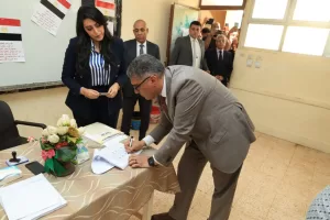 محافظ الجيزة يُدلي بصوته في انتخابات مجلس النواب 2025 بأكتوبر 27 - جريدة المساء