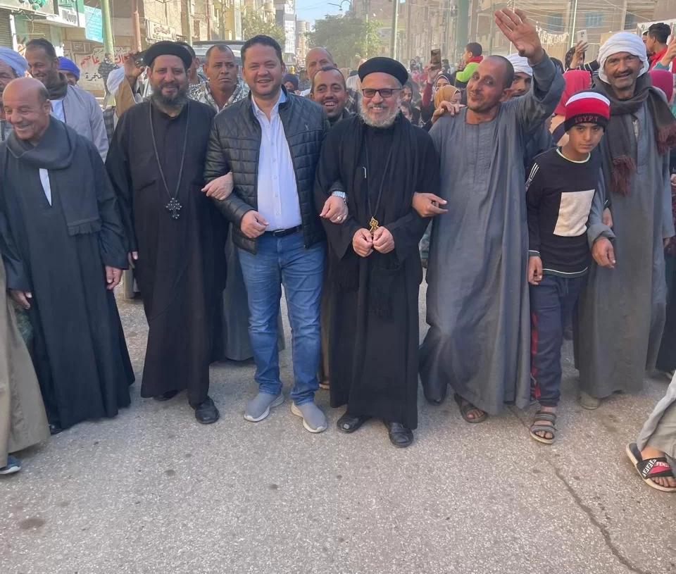 كبار السن والشباب يتصدرون المشهد.. ونادي أبو توفيق يضرب مثالًا في الإرادة والمشاركة 19 - جريدة المساء