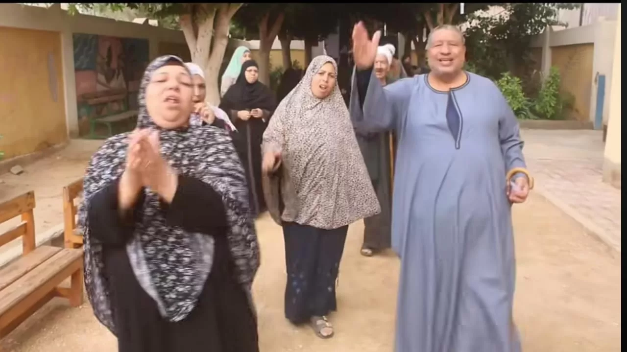 إقبال متزايد وطوابير طويلة.. ناخبو المنيا يشاركون بحماس في اليوم الثاني من انتخابات النواب 25 - جريدة المساء