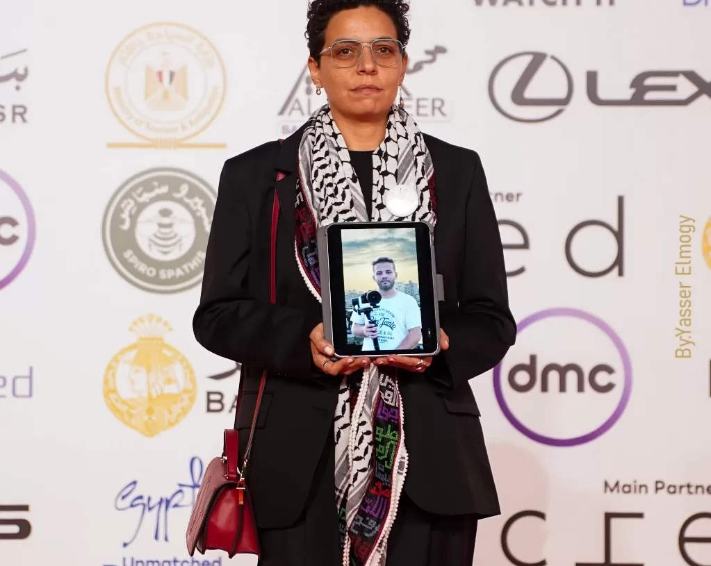 تصفيق حار لـ "ضايل عنا عرض" بعرضه الأول في مهرجان القاهرة السينمائي 18 - جريدة المساء