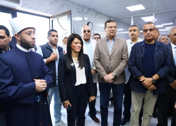 وزراء الزراعه والتخطيط والتعاون الدولى يصلون جنوب سيناء لتفقد المشروعات 33 - جريدة المساء