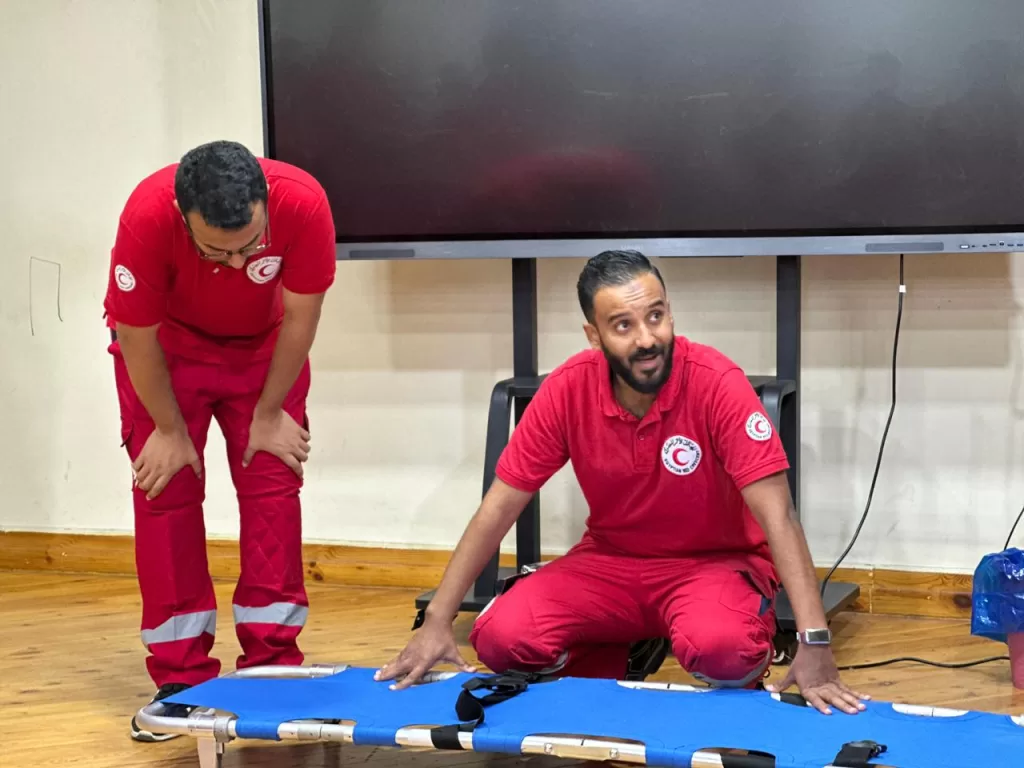 الهلال الأحمر يعزز جاهزية متطوعيه بتدريبات للاستجابة وقت الأزمات 25 - جريدة المساء