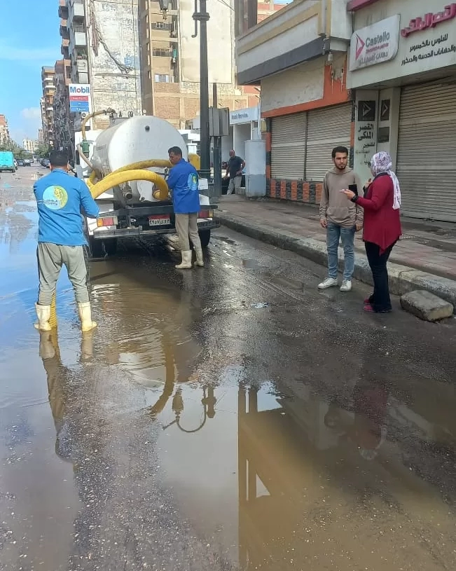 محافظ المنوفية يوجه بالتواجد الميداني للقيادات التنفيذية والفرق الفنية لمواجهة الأمطار 20 - جريدة المساء محافظ المنوفية يوجه بالتواجد الميداني للقيادات التنفيذية والفرق الفنية لمواجهة الأمطار 19 - جريدة المساء