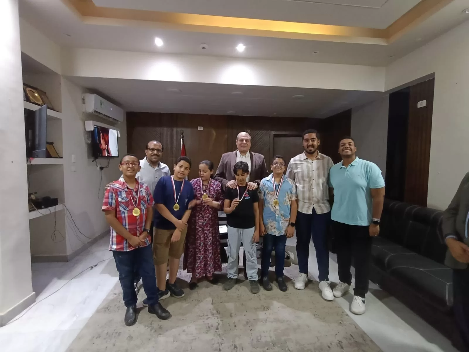 تعليم قنا يكرم أبطال ناسا بعد تأهلهم للعالمية في مسابقة تطبيقات الفضاء 23 - جريدة المساء