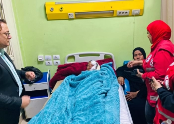 "الهلال الأحمر" يقدم الدعم النفسي لمصابي حادث انقلاب أتوبيس الأقصر 17 - جريدة المساء