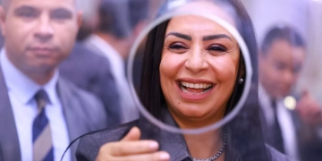 وزيرة التضامن تتفقد بنك ناصر وتوجه بتحسين الخدمات 1 - جريدة المساء د. مايا مرسى وزيرة التضامن الاجتماعى