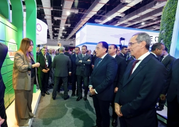 رئيس البريد تطلع رئيس الوزراء علي جهود تطوير منظومة الخدمات واطلاق الخدمات المالية الرقمية الجديدة 27 - جريدة المساء رئيس البريد تطلع رئيس الوزراء علي جهود تطوير منظومة الخدمات واطلاق الخدمات المالية الرقمية الجديدة 26 - جريدة المساء