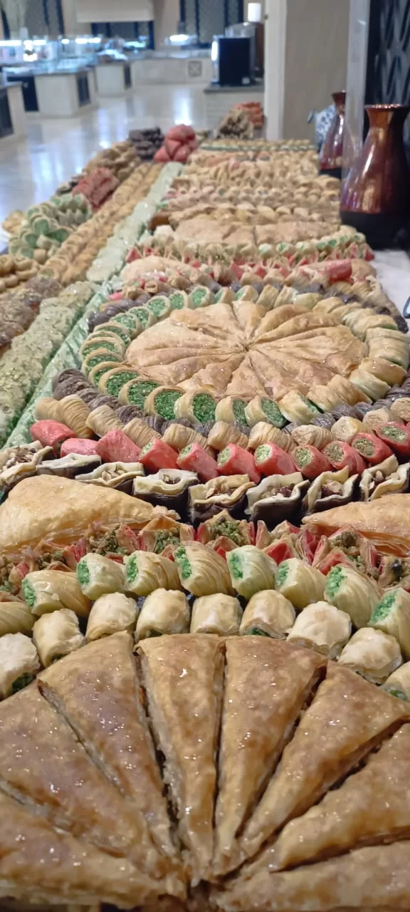 فنادق الغردقة تحتفل باليوم العالمي للبقلاوة وسط نسب إشغال مرتفعة 22 - جريدة المساء فنادق الغردقة تحتفل باليوم العالمي للبقلاوة وسط نسب إشغال مرتفعة 21 - جريدة المساء