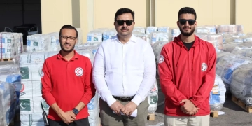 وصول الشحنة السادسة من المساعدات الباكستانية لغزة الى مطار العريش 1 - جريدة المساء