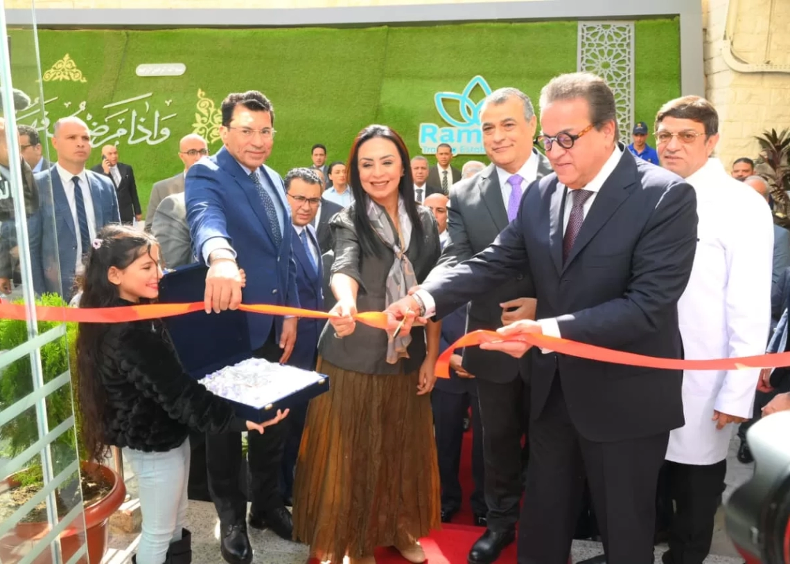 وزير الإنتاج الحربي يفتتح توسعة وحدة الغسيل الكلوي بالمركز الطبي التخصصي 19 - جريدة المساء