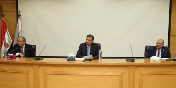 وزير الزراعة: "لا للأيدي المرتعشة" في تنفيذ القانون.. 2 - جريدة المساء وزير الزراعة: "لا للأيدي المرتعشة" في تنفيذ القانون.. 1 - جريدة المساء