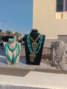 ينتهي غدا.. محافظ الجيزة يتابع فعاليات معرض الحرف اليدوية بجامعة أكتوبر 27 - جريدة المساء