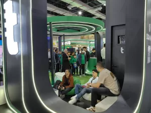 الدورة الخامسة لمعرض «Connecta» تتحول إلى ساحة تفاعلية للشباب يمزج بين الألعاب الإلكترونية والبدنية 27 - جريدة المساء