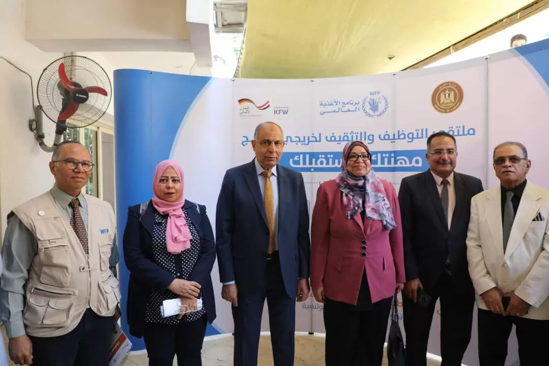 1353 فرصة عمل جديدة بالمنيا واعتماد 499 عقدًا للعمل بالخارج خلال أكتوبر 20 - جريدة المساء