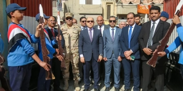 محافظ كفرالشيخ يتفقد معرض الأنشطة المدرسية بمدارس غرب المحافظة 1 - جريدة المساء