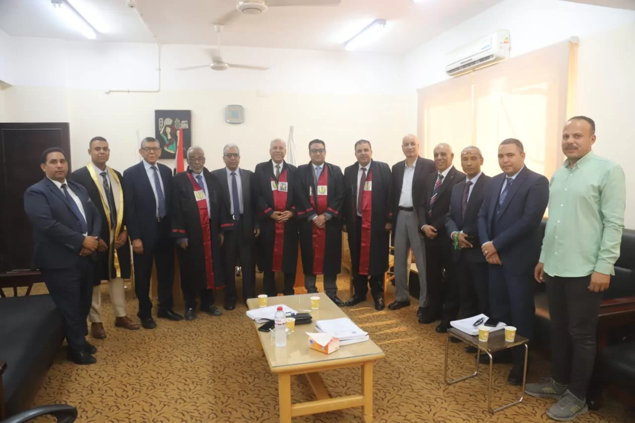 مناقشة رسالة ماجستير بكلية الزراعة بجامعة قنا حول تحسين إنتاجية الكوسة 25 - جريدة المساء