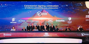 توقيع مذكرة تفاهم بين تنمية صناعة تكنولوجيا المعلومات و"دي إكس سي تكنولوجي" 13 - جريدة المساء