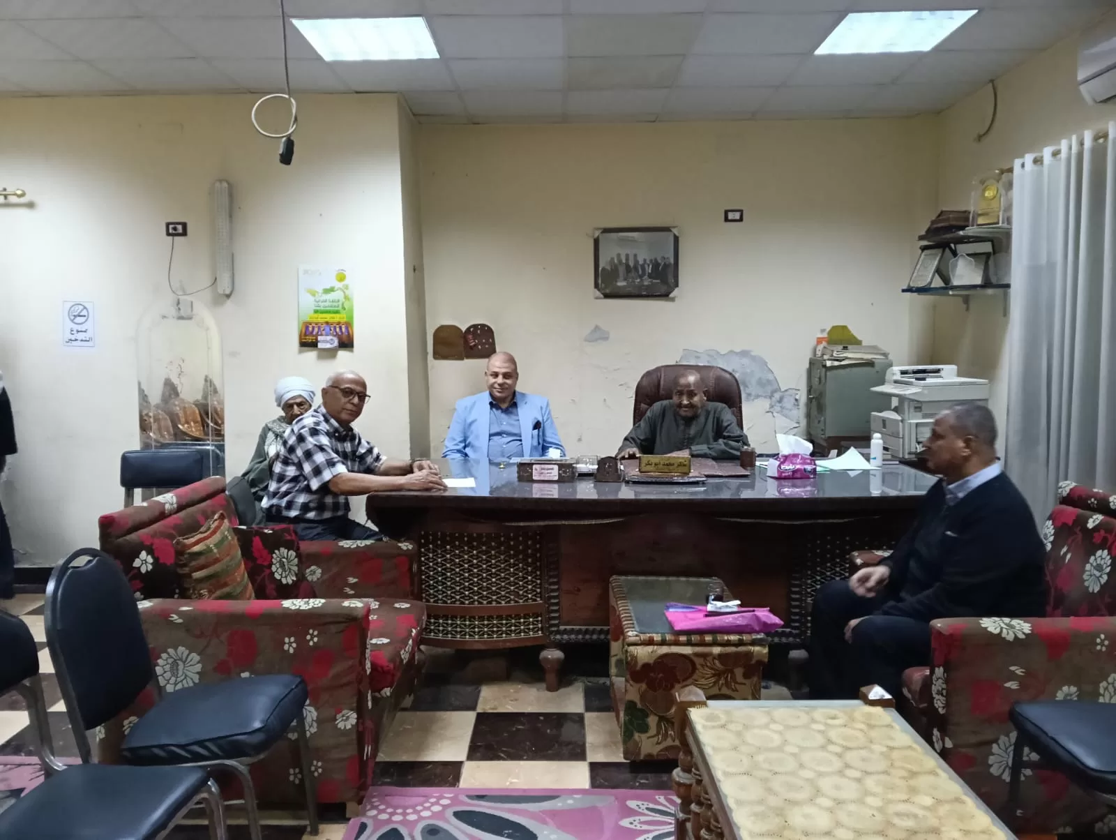 وكيل تعليم قنا يبحث دعم الخدمات النقابية للمعلمين 29 - جريدة المساء