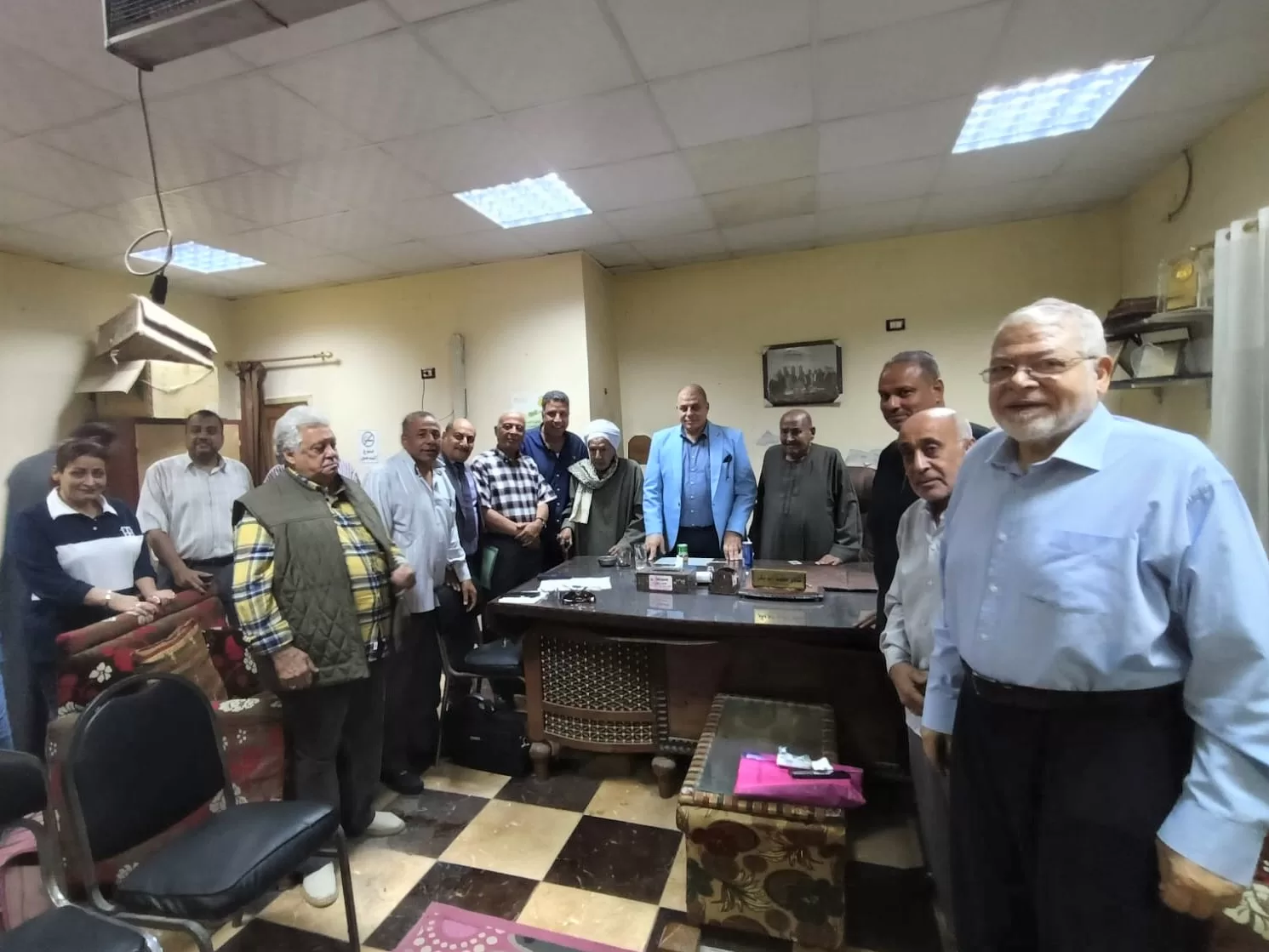 وكيل تعليم قنا يبحث دعم الخدمات النقابية للمعلمين 31 - جريدة المساء