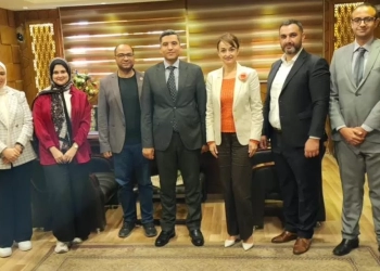 الحجر الزراعي يعقد اجتماعاً مع السفيرة الرومانية لبحث تعزيز الصادرات الزراعية 22 - جريدة المساء