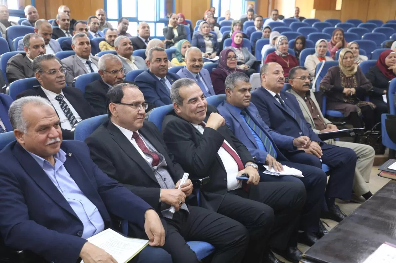 قرارات تنموية شاملة بالمنيا.. 23 - جريدة المساء