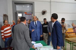 نائب محافظ المنوفية يُدلي بصوته بمدرسة منوف التجارية بنات 22 - جريدة المساء نائب محافظ المنوفية يُدلي بصوته بمدرسة منوف التجارية بنات 21 - جريدة المساء