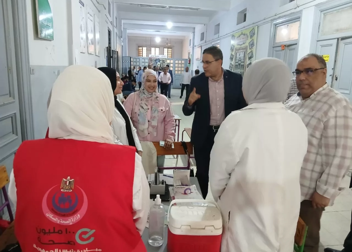 فرق طبية مكثفة لتقديم خدمات المبادرات الرئاسية للناخبين ضمن خطة التأمين الطبي بالمنوفية 18 - جريدة المساء