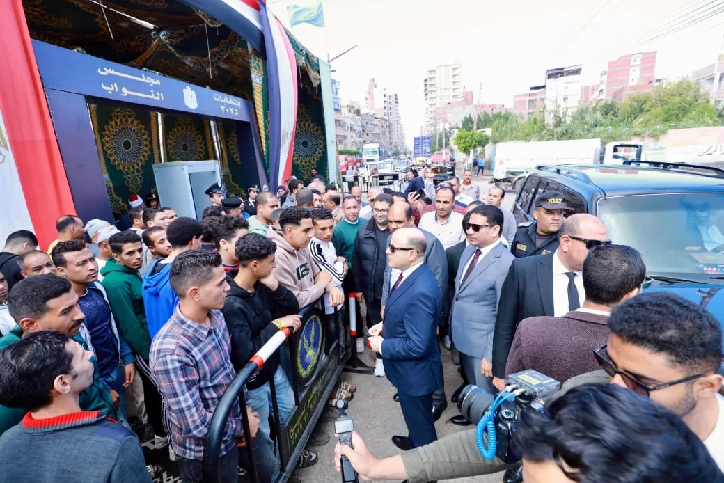 محافظ كفرالشيخ يتفقد لجان الدائرة الرابعة باليوم الثاني لانتخابات مجلس النواب 22 - جريدة المساء محافظ كفرالشيخ يتفقد لجان الدائرة الرابعة باليوم الثاني لانتخابات مجلس النواب 21 - جريدة المساء