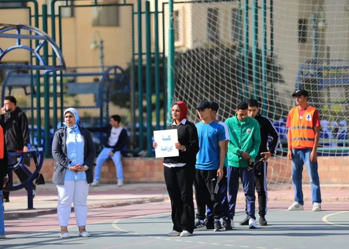 رئيس جامعة كفر الشيخ يشهد إطلاق فعاليات حملة "16 يوم لمناهضة العنف ضد المرأة" 19 - جريدة المساء