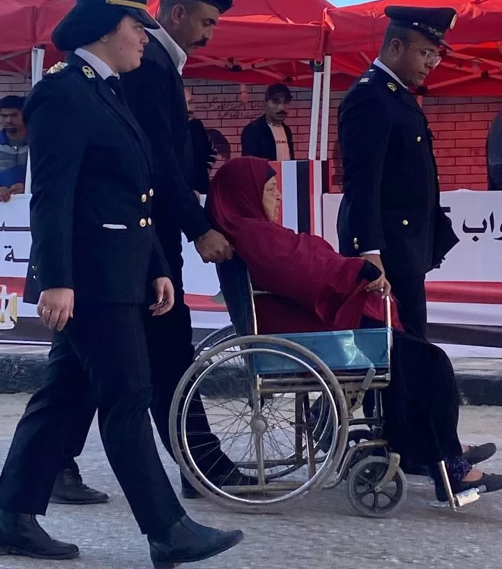 قومي المرأة يرصد مشاركة السيدات فى الإنتخابات البرلمانية بمحافظة بورسعيد 19 - جريدة المساء