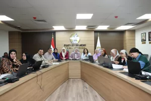 تقرير غرفة عمليات قومى المرأة : إقبال ملحوظ للناخبات 23 - جريدة المساء