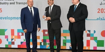 نائب رئيس الوزراء يكرم جامعة المنوفية.. الأولى فى تقرير البصمة الكربونية 1 - جريدة المساء