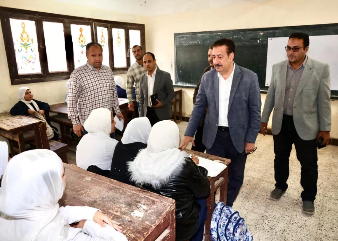 محافظ المنوفية يتفقد مدرسة صناعية ويحيل مسؤولين للتحقيق للتقصير 19 - جريدة المساء محافظ المنوفية يتفقد مدرسة صناعية ويحيل مسؤولين للتحقيق للتقصير 18 - جريدة المساء