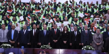 محافظ الجيزة يكرّم ١٧٠ عاملاً بالنظافة من المشاركين في أعمال التجميل بمحيط المتحف الكبير 1 - جريدة المساء