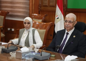 "القاصد" يترأس اجتماع لجنة الاحتفال بعيد الجامعة الـ49 19 - جريدة المساء