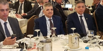 الفريق أسامة ربيع يبحث التعاون مع ترسانة اليونان في مجالات التصنيع والتدريب وتحويل السفن للوقود النظيف 2 - جريدة المساء الفريق أسامة ربيع يبحث التعاون مع ترسانة اليونان في مجالات التصنيع والتدريب وتحويل السفن للوقود النظيف 1 - جريدة المساء