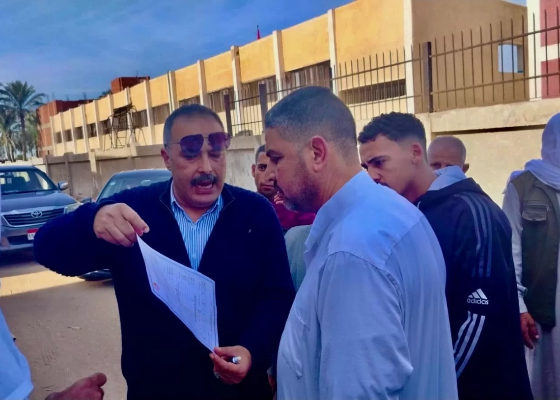 رئيس مياه القناة في جولة ميدانية بـ "عين غصين" لمتابعة خدمات المياه والصرف 18 - جريدة المساء رئيس مياه القناة في جولة ميدانية بـ "عين غصين" لمتابعة خدمات المياه والصرف 17 - جريدة المساء