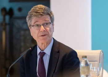 المفكر العالمى جيفرى ساكس يدعو إلى التكامل العربى 29 - جريدة المساء