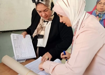 وكيل تعليم الشروق تتفقد مدرسة هدى شعراوي وتُشيد بالانضباط و النظافة 21 - جريدة المساء