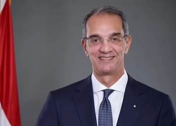 وزير الاتصالات : صادرات مصر من التعهيد وصلت 4.8 مليار دولار وارتفاع عدد المراكز إلى 270 مركزا 16 - جريدة المساء