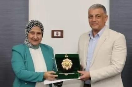 محافظ الإسماعيلية يكرم الدكتورة سحر سالم  19 - جريدة المساء