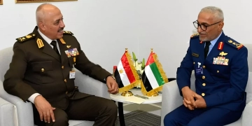 رئيس الأركان يعود إلى أرض الوطن عقب مشاركته فى معرض دبى الدولى للطيران 2025 1 - جريدة المساء