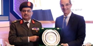 القوات المسلحة بالتعاون مع وزارة الإتصالات تحتفل بتخريج الدورة الأولى من برنامج التدريب المكثف (ICC) للمجندين 1 - جريدة المساء